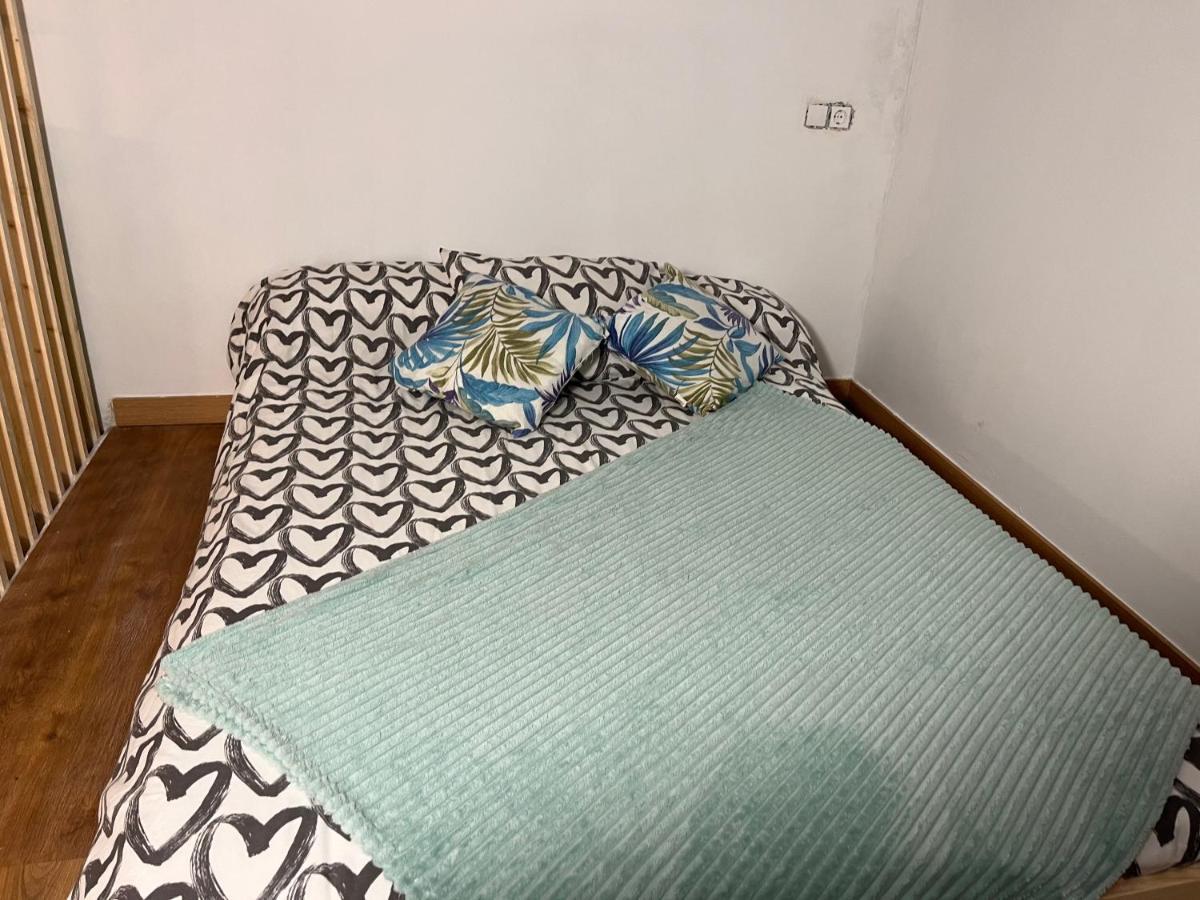 Alzira Bonita Habitacion Verde Con Bano Privado Ξενοδοχείο Εξωτερικό φωτογραφία